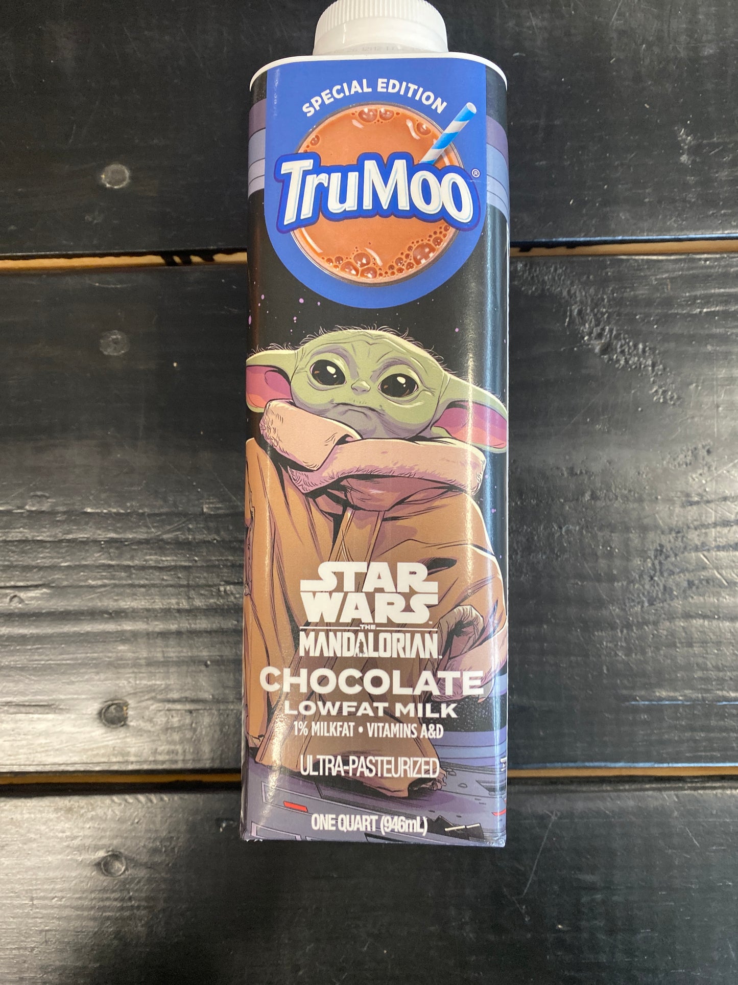 TruMoo Choclate Milk Star Wars Edition 1qt