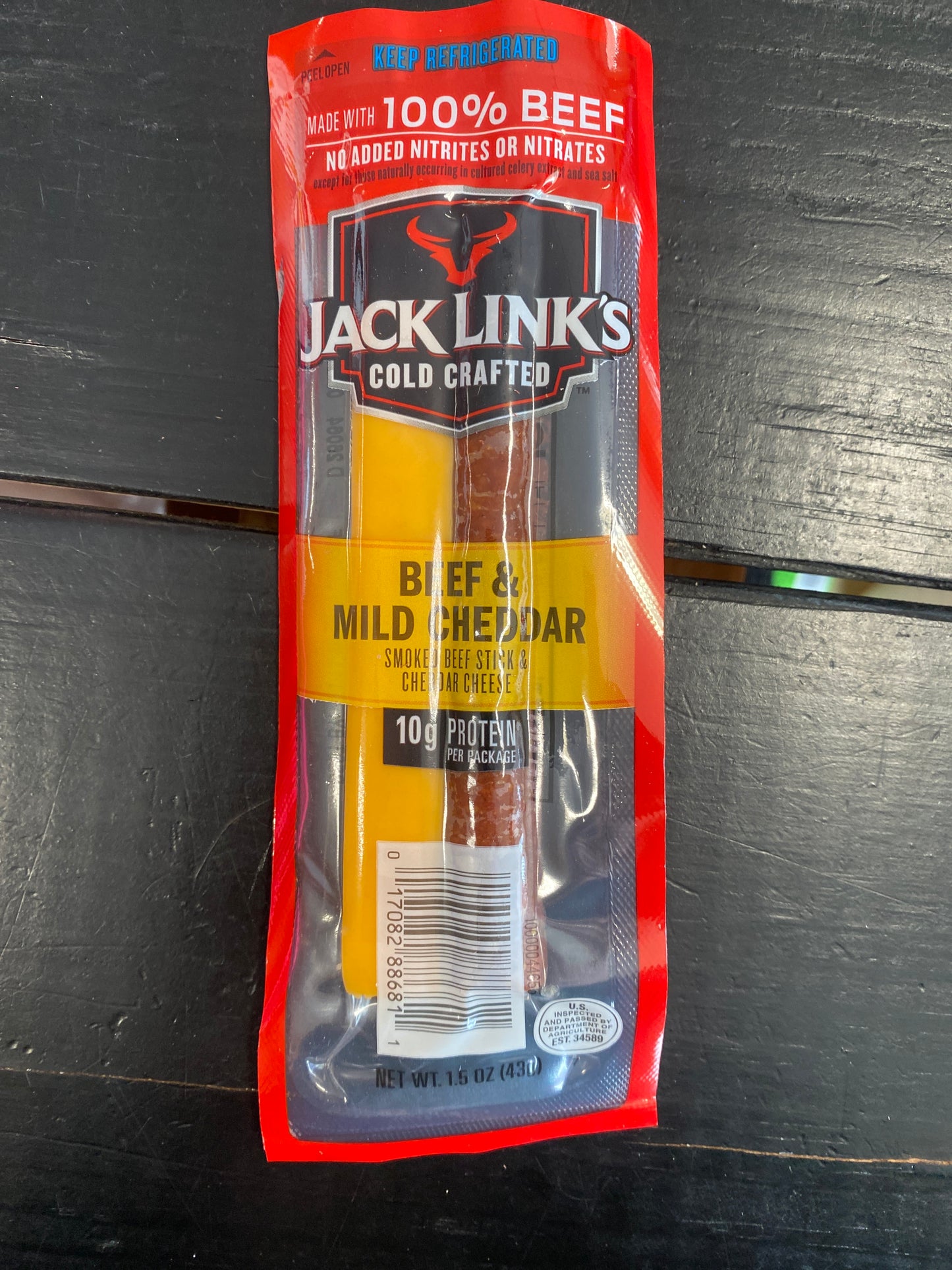 Jack Links cold crafted Beef and Cheddar 1.5oz