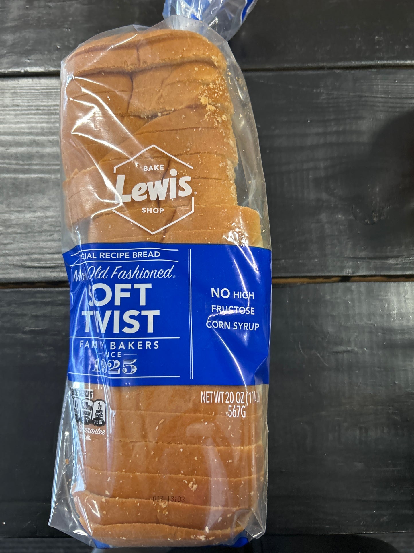 Lewis white bread 20oz