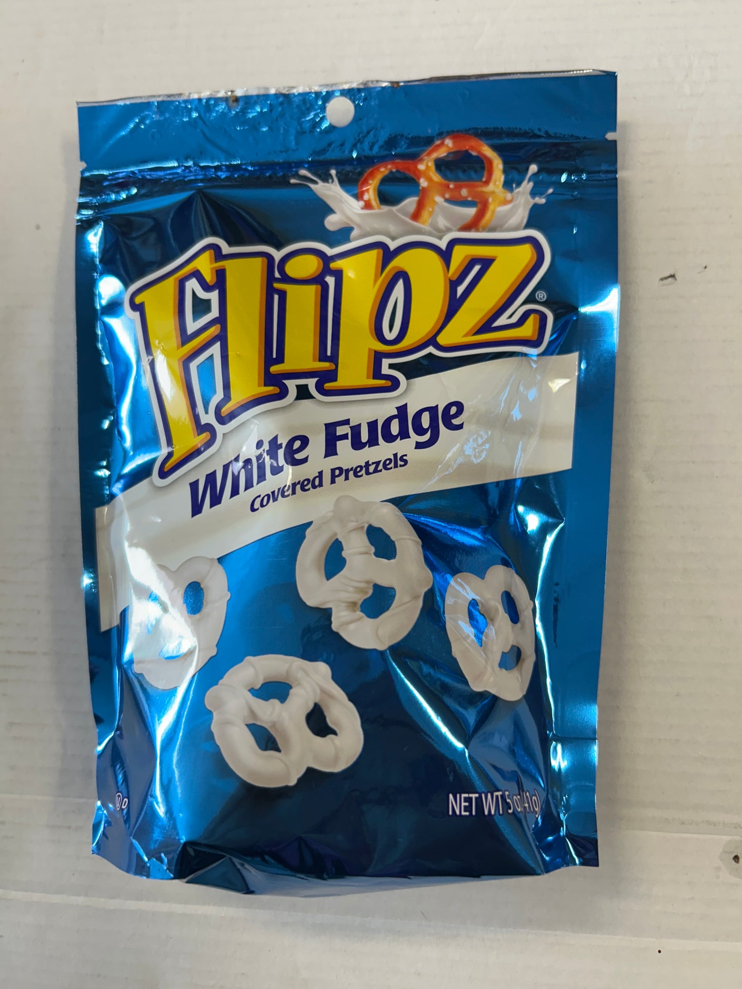 Flips White Fudge 5oz