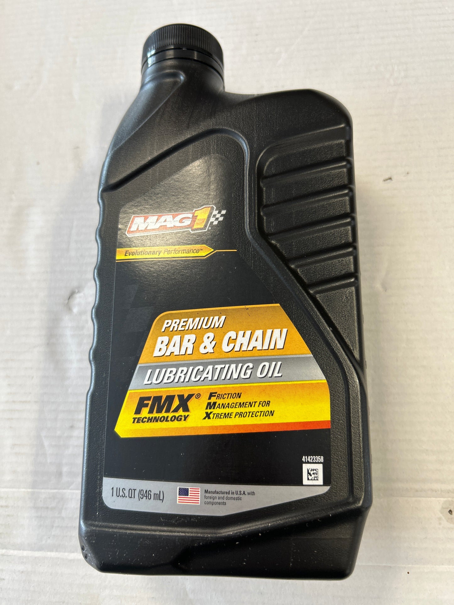 Mag1 Bar & Chain Lubricating Oil 1qt