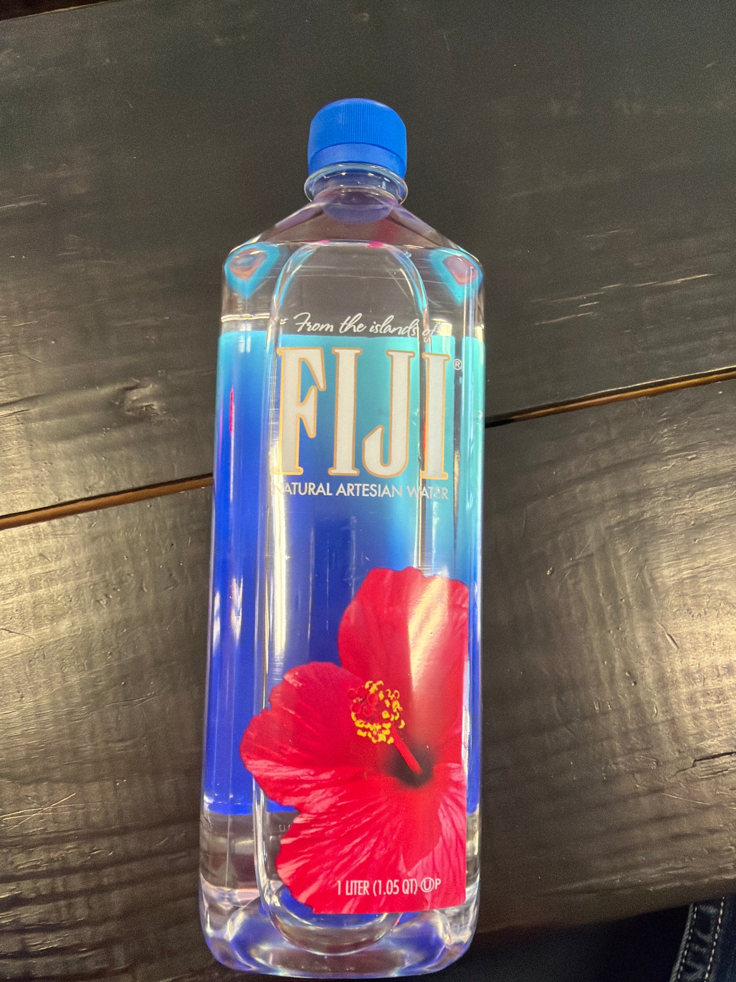 Fiji Water 1L