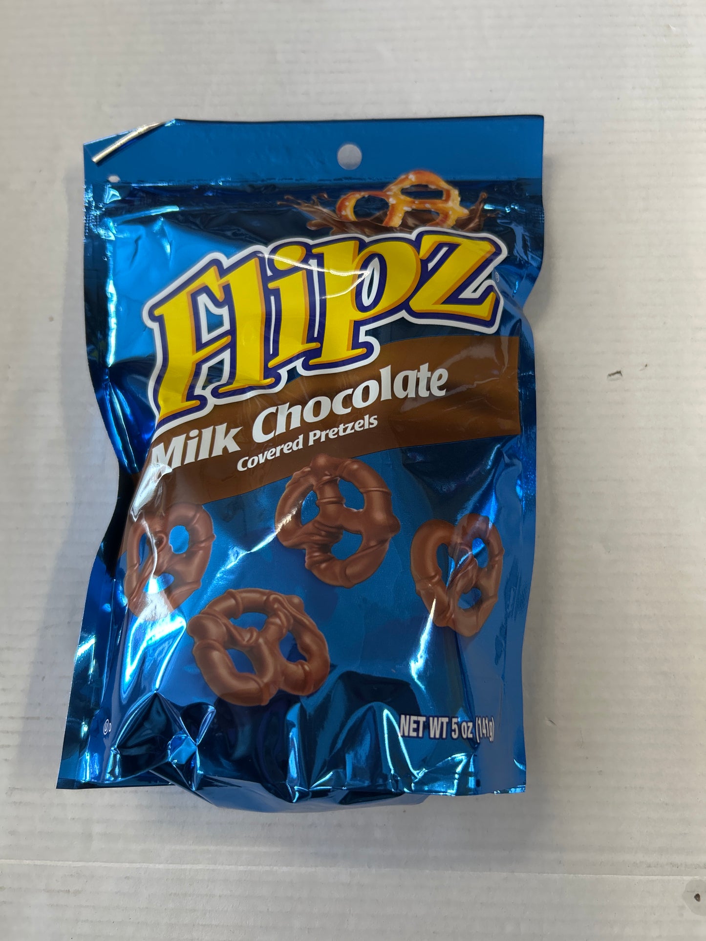 Flipz Milk Chocolate 5oz