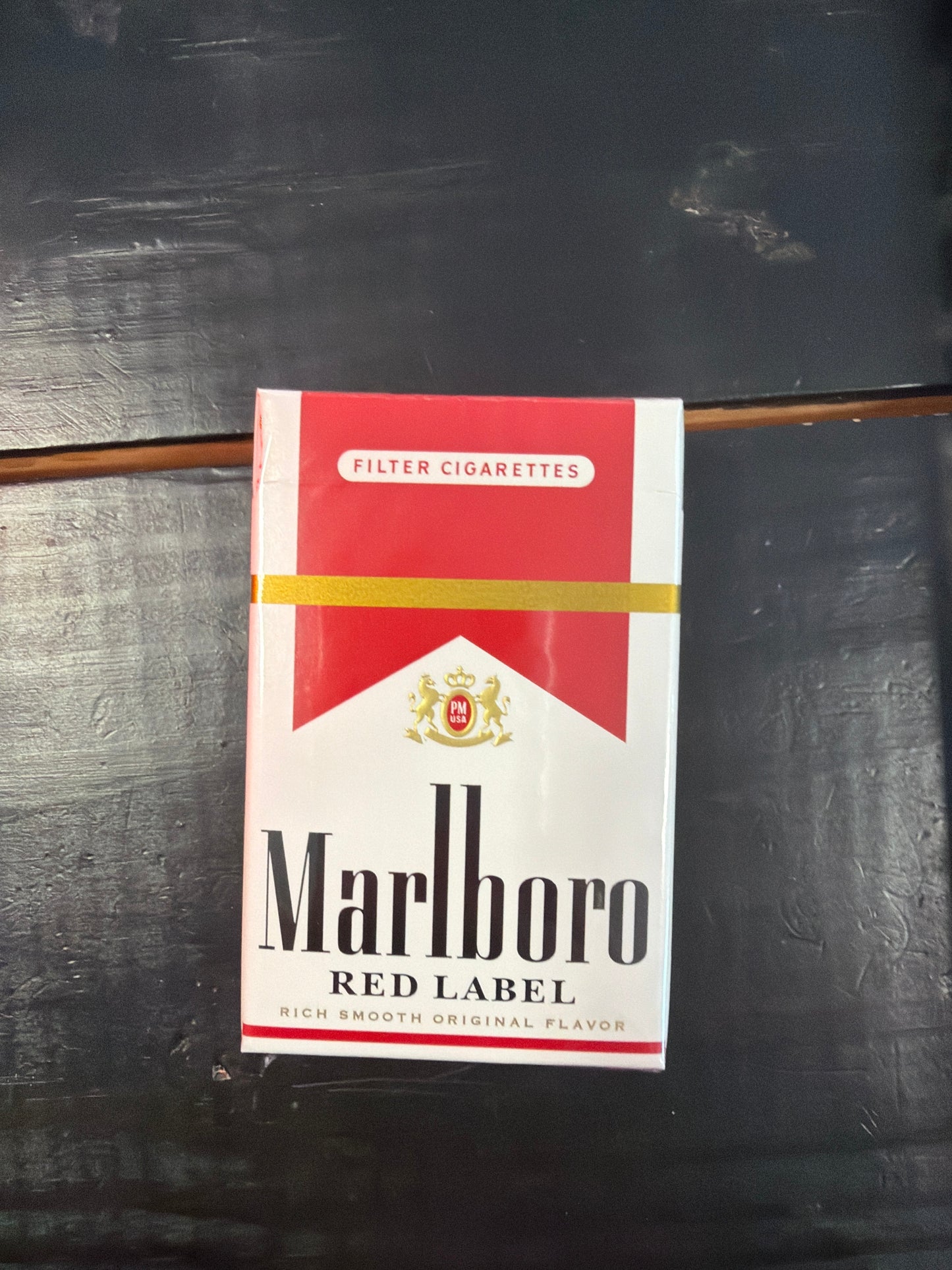 Marlboro red label