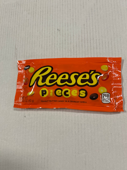 Reese’s pieces 1.53oz