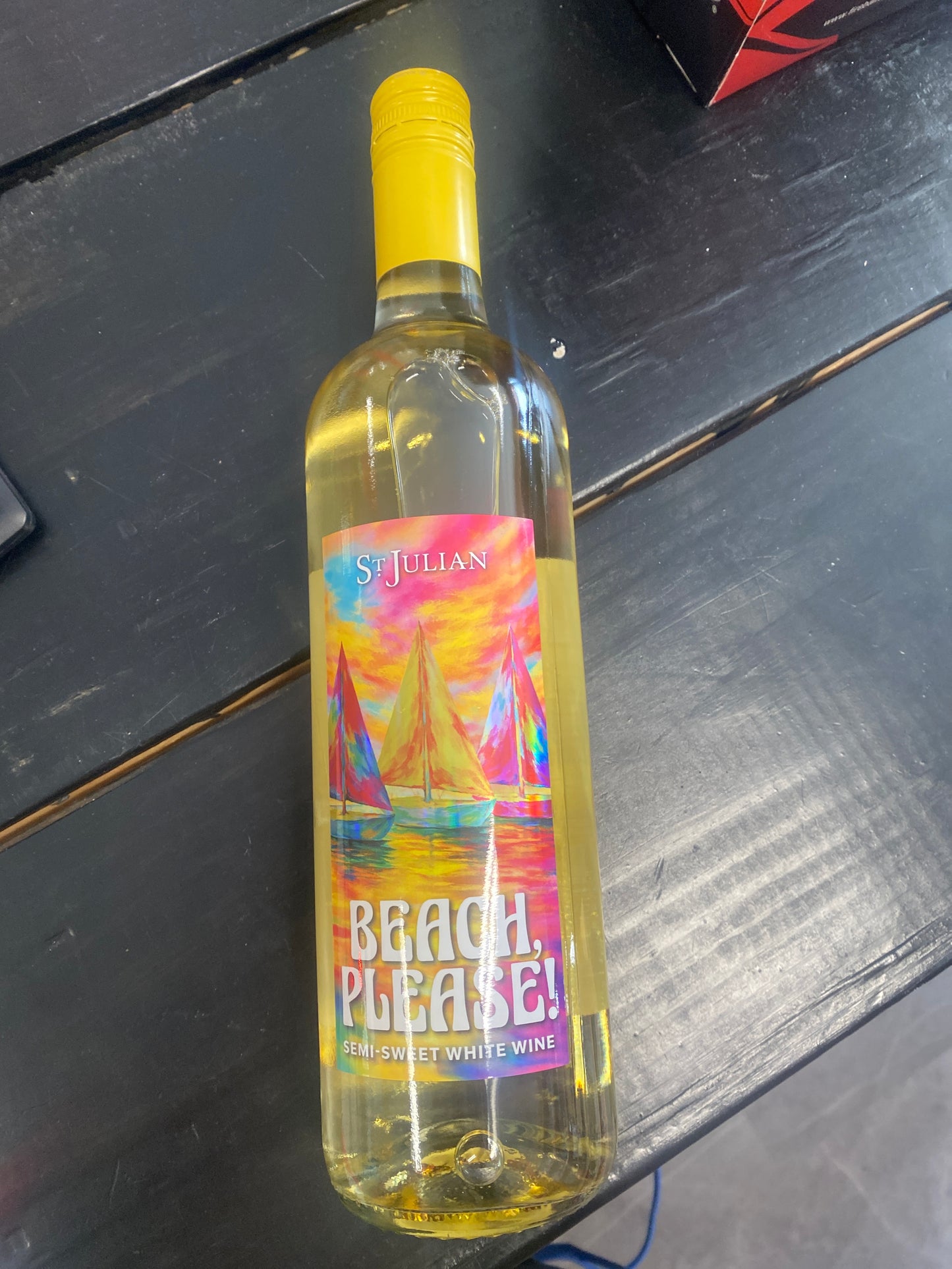 St Julian Beach Please Semi Sweet White Wine 750ml