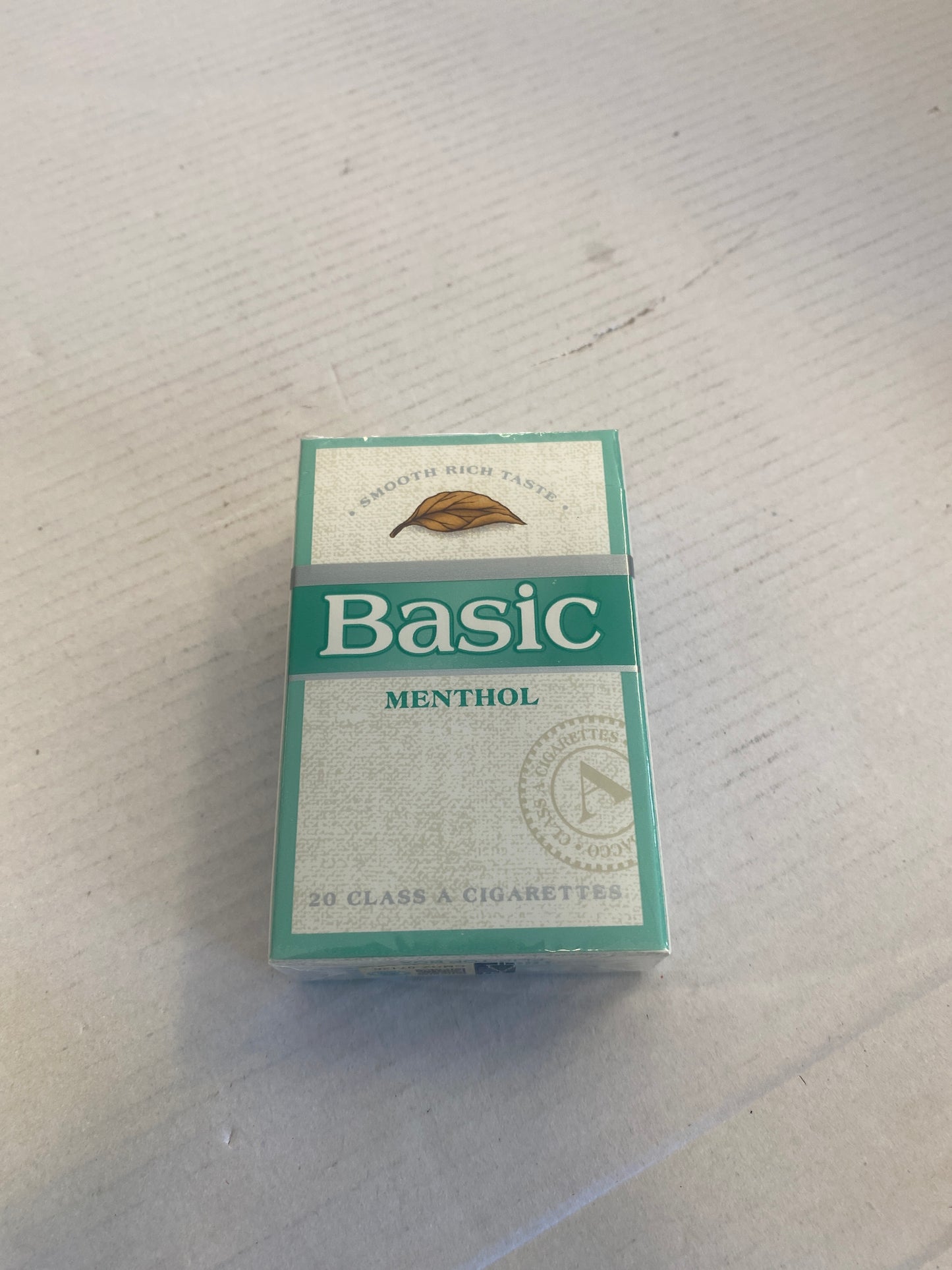 Basic Ultra Menthol Cigarettes