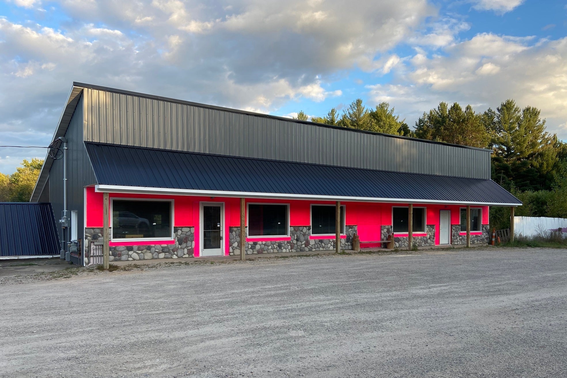 LaBaron's Pink Store Rose City Michigan
