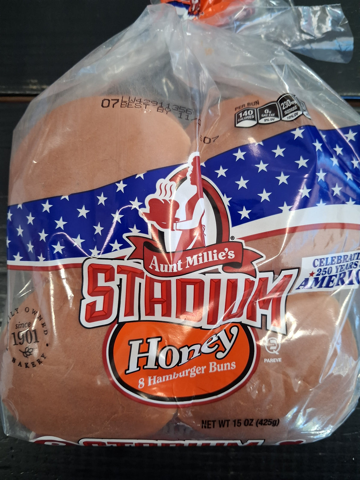 Aunt millie's stadium honey Hamburger buns 8ct.